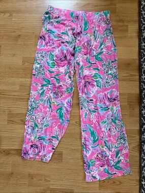 Lilly Pulitzer Pink Floral Pull-On Shorts